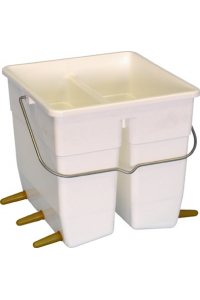 Obrázok pre Napájecí kbelík hranatý pro jehňata komplet se 6 dudlíky