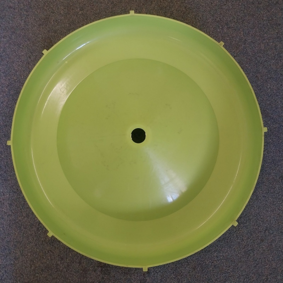 Obrázok pre Náhradní spodní miska bez nožiček pro závěsné krmítko Gaun pro slepice, drůbež na 16 kg