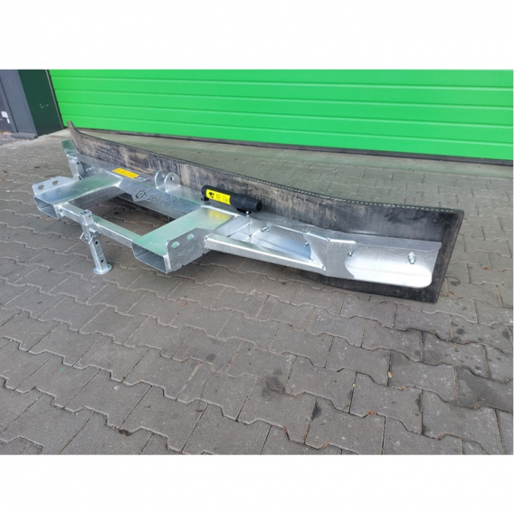 Obrázok pre Shrnovací radlice za traktor na krmivo, hnůj, bláto uchycení na vidle délka 190 cm